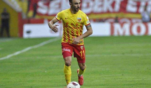 Kayserispor, Gökhan Sazdağı’nın Sözleşmesini 2026'ya Kadar Uzattı