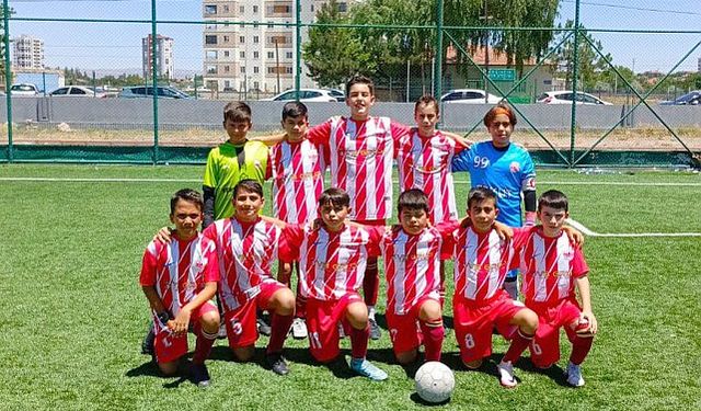 Kayseri U-11 Futbol Ligi'nde Play-Off Heyecanı Başlıyor