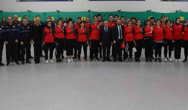 Kayseri'nin Gururu: İki Sporcu 2024 Okçuluk Milli Takımı'na Seçildi