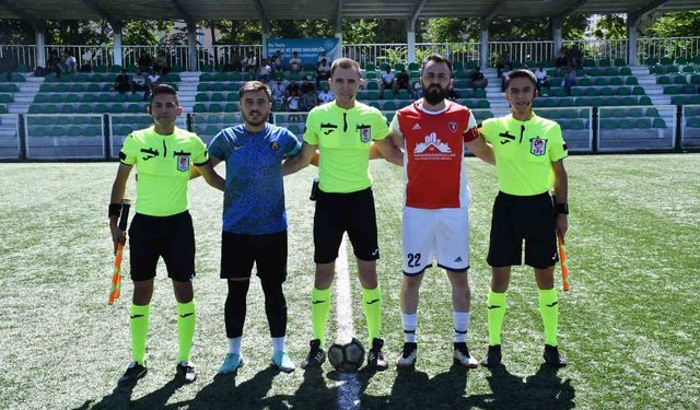 Yavru Aslanspor, Kalespor'u Devirerek Liderliği Ele Geçirdi