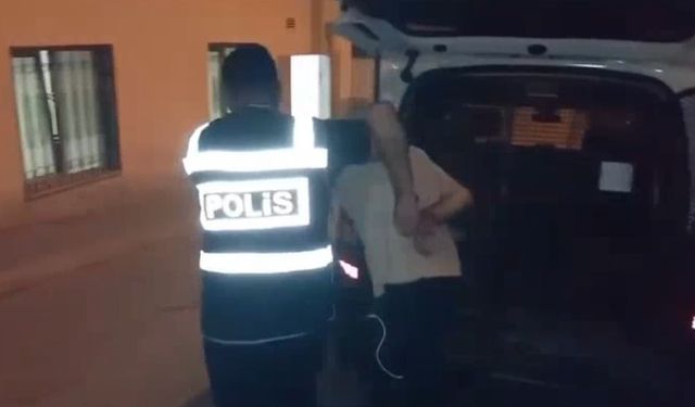 ’Gece vakti silahla yağma' suçundan aranan şahıs yakalandı!