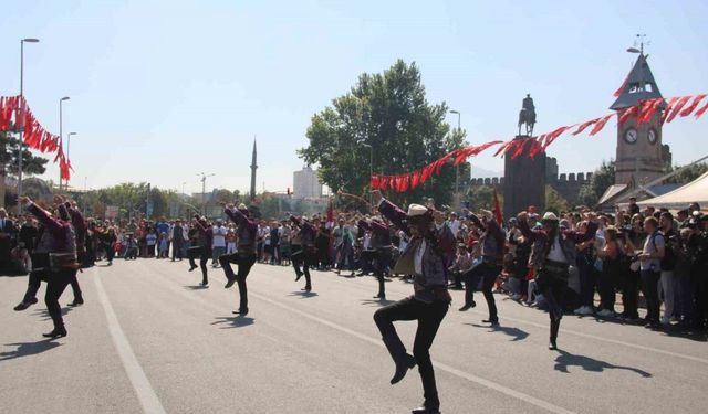 Zafer Bayramı, Kayseri’de coşkuyla kutlandı