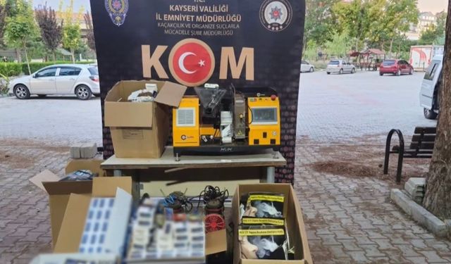 Kayseri’de kaçakçılık operasyonu: 26 bin dal makaron ele geçirildi