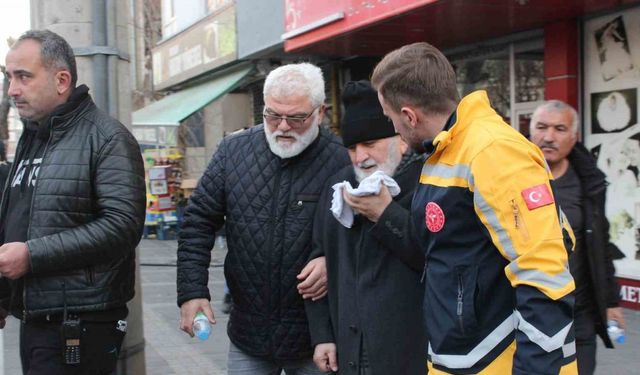 Kayseri’de 4 katlı binada yangın: 11 kişi dumandan etkilendi