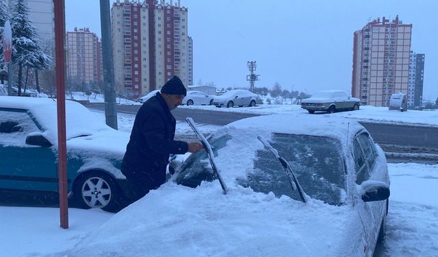 Kayseri beyaza büründü