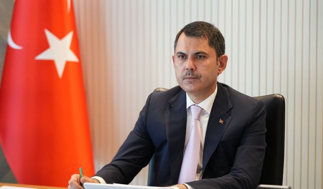 Bakan Kurum: "1,1 Milyon Metreküp Çamuru Bertaraf Ettik"