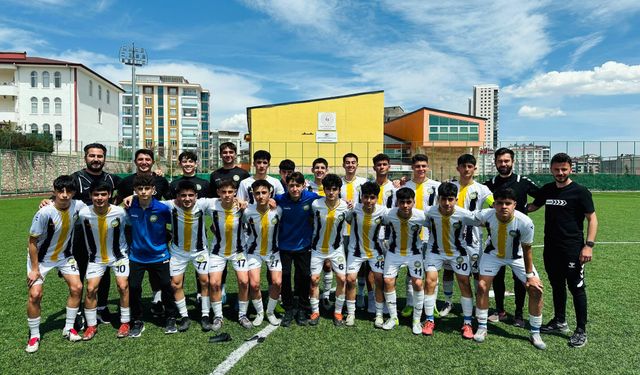 Talas Belediyespor U-16 Takımı Türkiye’de İlk 24’e Girdi