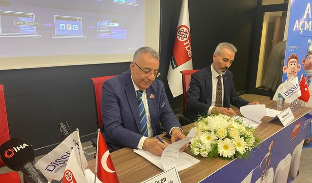 ‘Arayı Açmayalım’ Projesi ile Diş Sağlığına Farkındalık Yaratılıyor