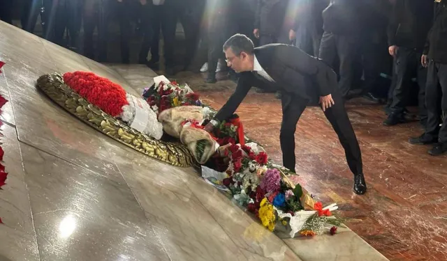 CHP Lideri Özel ve Heyeti Anıtkabir’i Ziyaret Etti