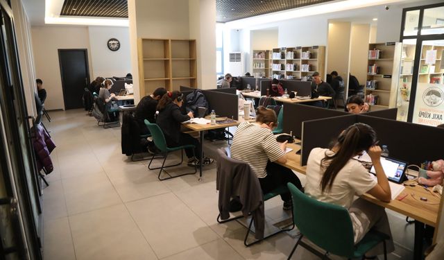 Melikgazi’nin Akıl Küpü Kütüphaneleri, Öğrencilere Büyük Destek Sunuyor