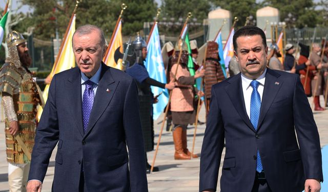 Cumhurbaşkanı Erdoğan, Irak Başbakanı Sudani'yi Resmi Törenle Karşıladı