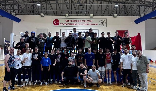 Kayserili Muaythai Sporcuları Dünya Şampiyonası’nda Madalya Peşinde