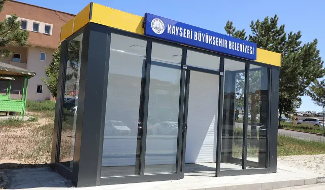 Kayseri Develi’de Hastane, Kampüs ve Cezaevi Önüne Kapalı Duraklar Kuruldu