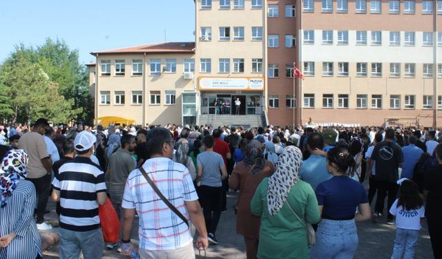 LGS’de Tam Puan Alan 719 Öğrenciden 17’si Kayseri’den