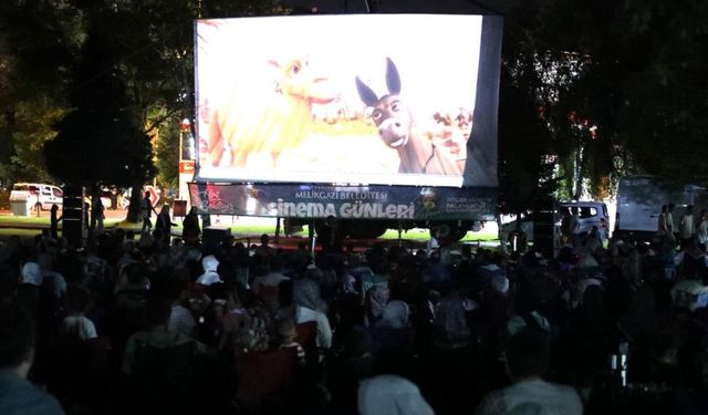 Melikgazi’de Açık Hava Sinema Günleri Yoğun İlgi Gördü