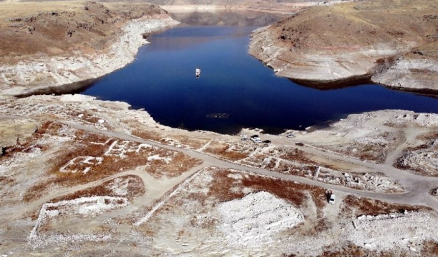 Kayseri’de kuraklık alarm veriyor, Yamula Barajı’nda su seviyesi iyice azaldı!