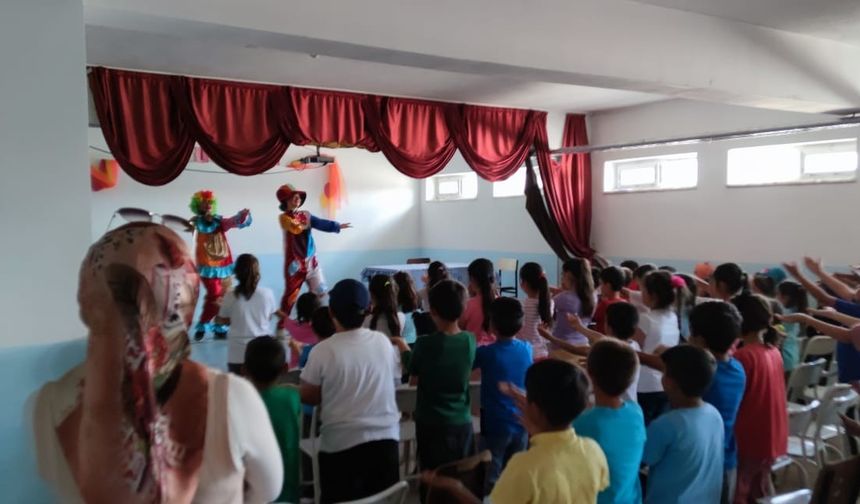 Bünyan’da meslek lisesi öğrencileri, köy okullarında etkinlik düzenledi