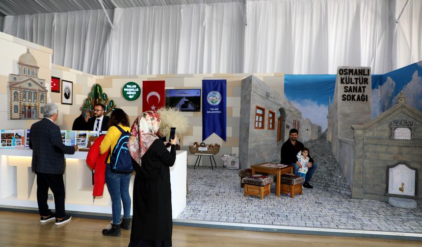Kayseri Tanıtım Günleri'nde Osmanlı Kültür Sokağı