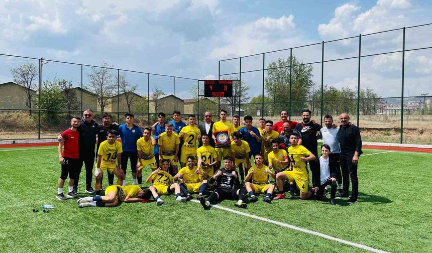 Talasgücü Belediyespor, U18 Türkiye Şampiyonası'nda 1. Kademe Grubunu Şampiyon Tamamladı