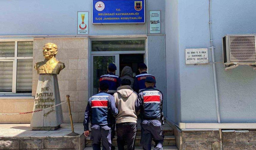Kayseri'de DEAŞ Operasyonu: 2 Yabancı Terörist Gözaltında