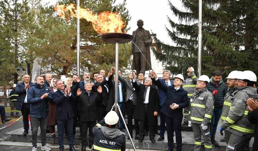 Başkan Büyükkılıç’tan çığır açan yatırım: 16 ilçe doğal gazla buluştu