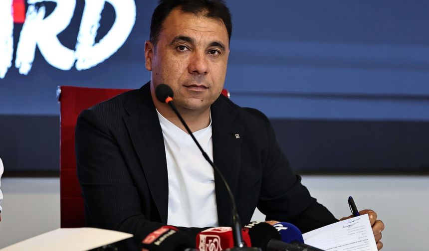 Sivasspor Başkanı Eken: "Bu Sevdayı Geleceğe Taşımaya Kararlıyız"