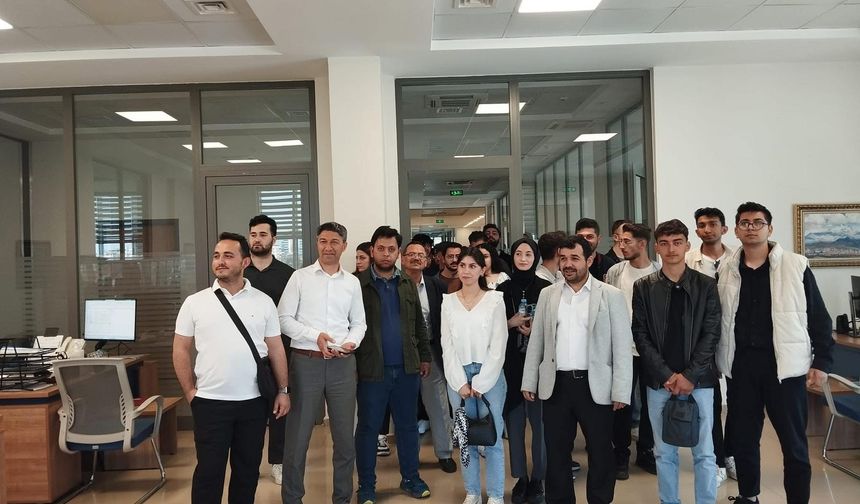 MYO Öğrencilerine Kadastro ve Tapu Müdürlüklerinde Uygulamalı Eğitim