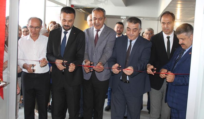 Erciyes Üniversitesi Öğrencilerinden Dünya Müzeler Günü’nde Karma Sergi