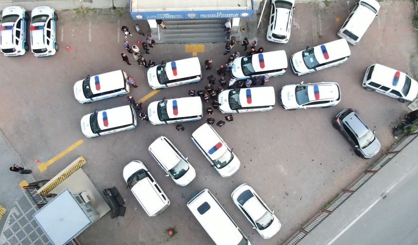 Kayseri'de 84 polis ile aranan şahıslara büyük operasyon: 23 gözaltı.